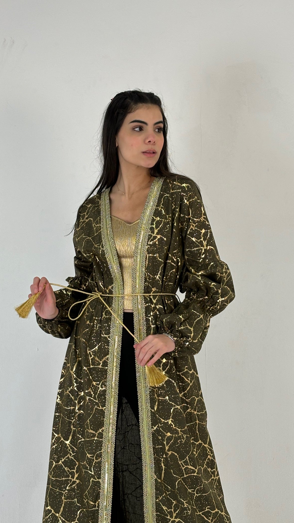 Puffy sleeves olive x Gold cardigan.